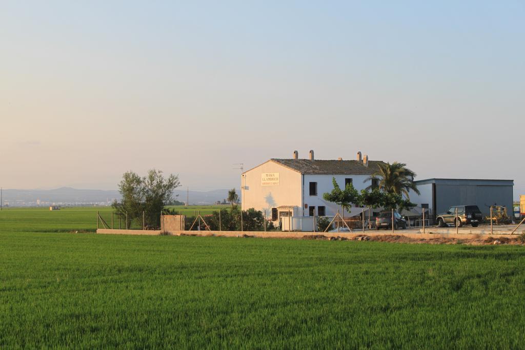 Masia Llambrich Дельтебре Экстерьер фото